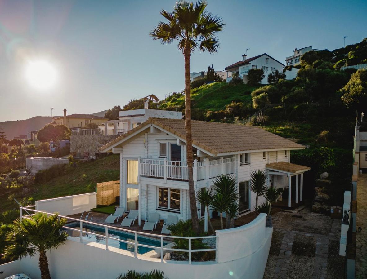 Increible Villa De Madera Con Vistas Al Mar Algeciras Zewnętrze zdjęcie