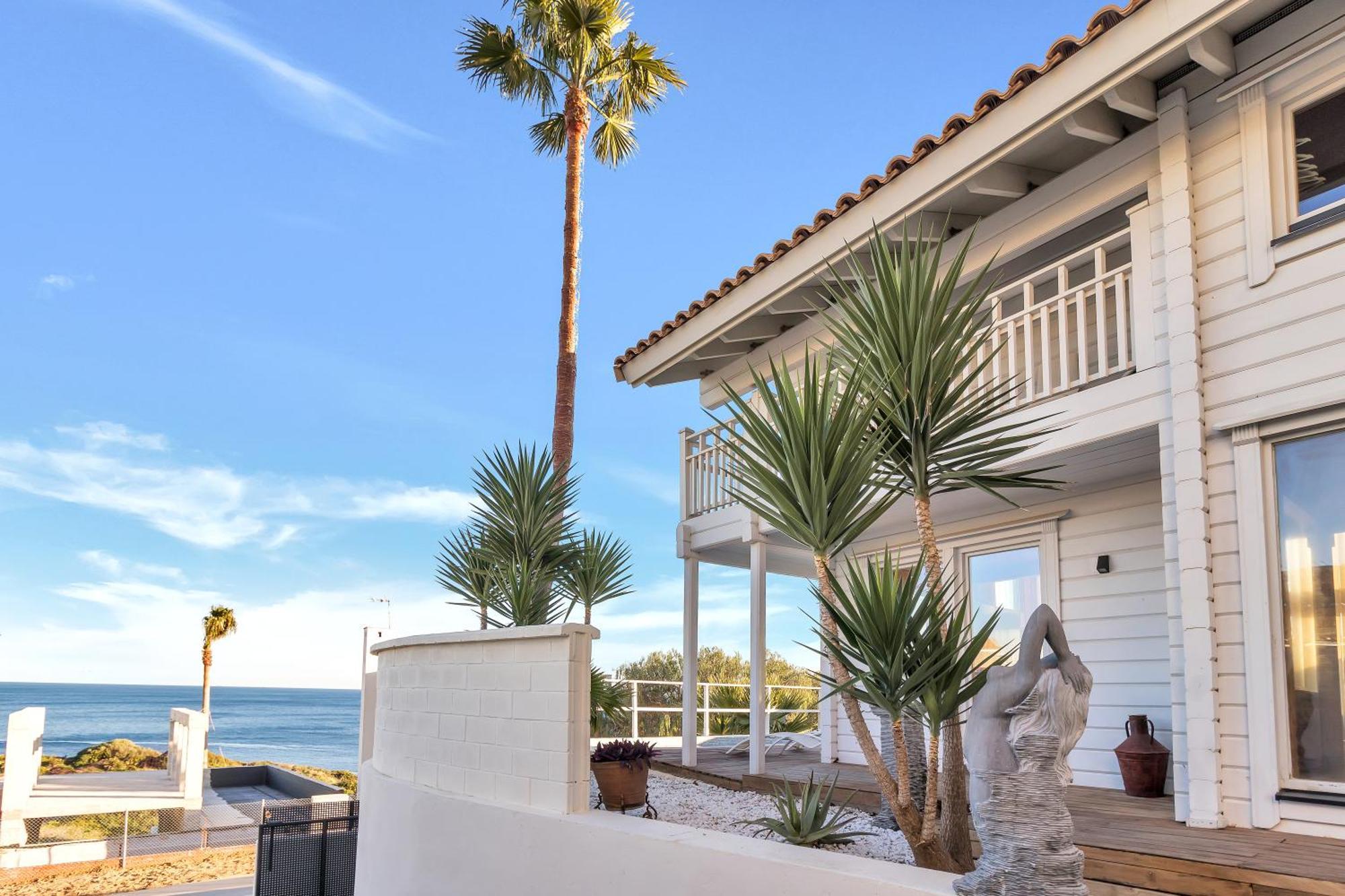 Increible Villa De Madera Con Vistas Al Mar Algeciras Zewnętrze zdjęcie