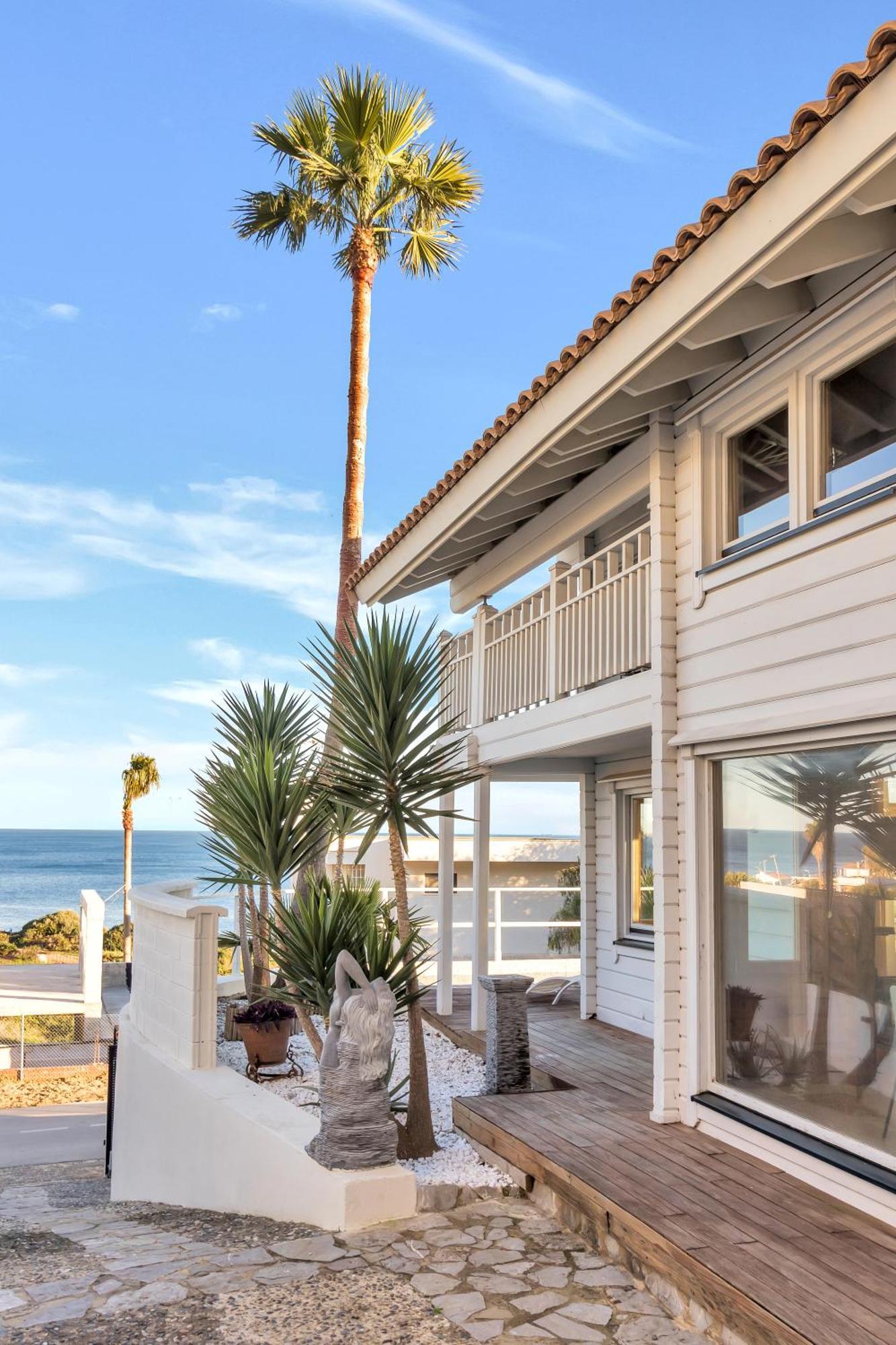 Increible Villa De Madera Con Vistas Al Mar Algeciras Zewnętrze zdjęcie
